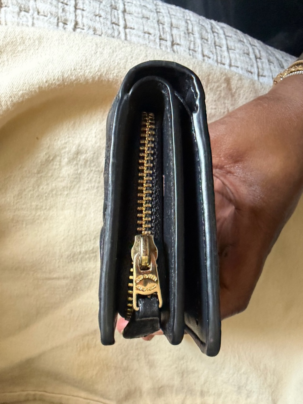 Coach Black Embossed Signature Leather Clutch Wallet with Gold Logo - Picture 3 of 6